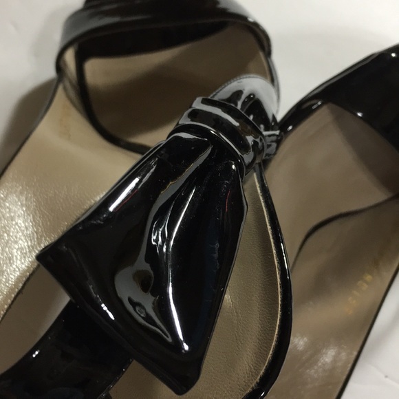 SOLD Valentino Garavani Black Patent Size 9M Heels - Picture 8 of 8